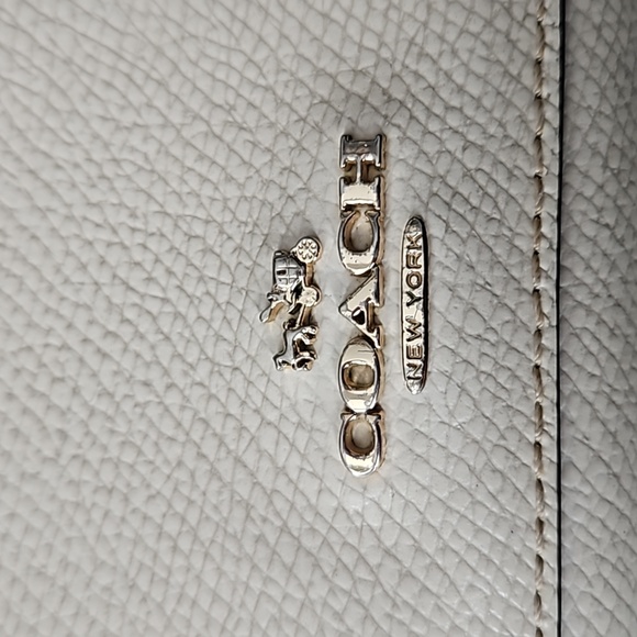 Coach Wallet - Picture 5 of 6